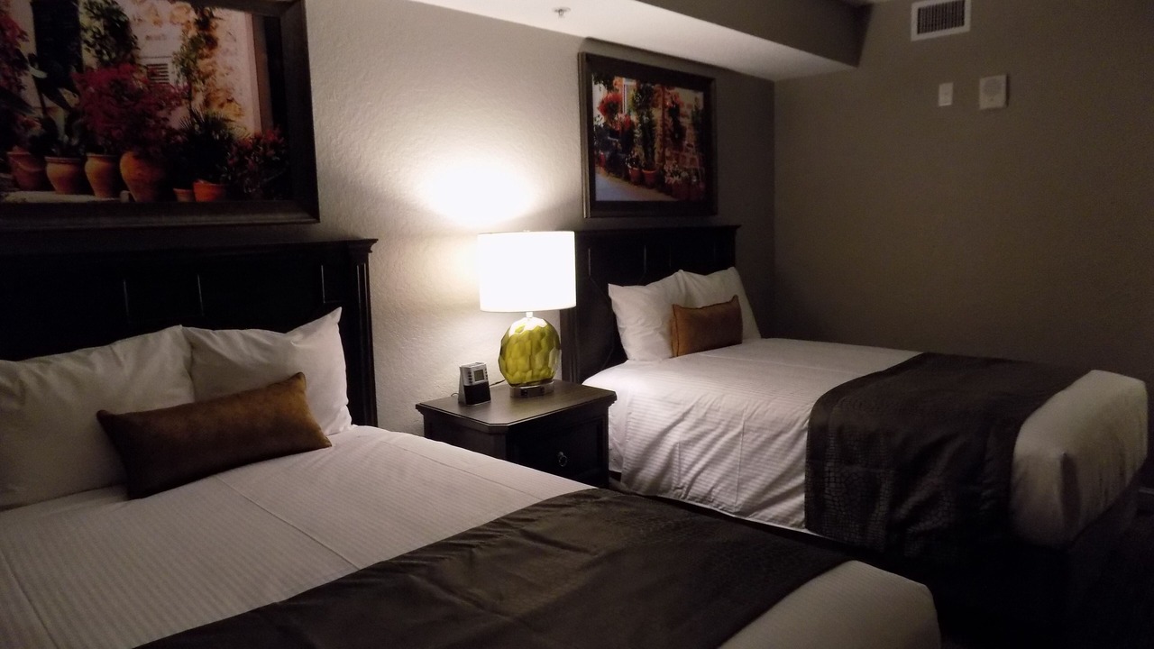 Photo of Bedroom in Bay Lake