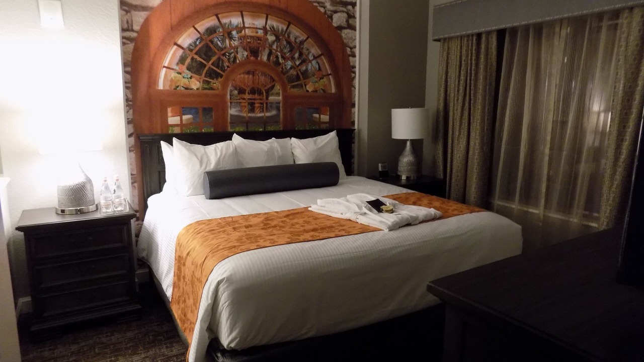Photo of Bedroom in Bay Lake