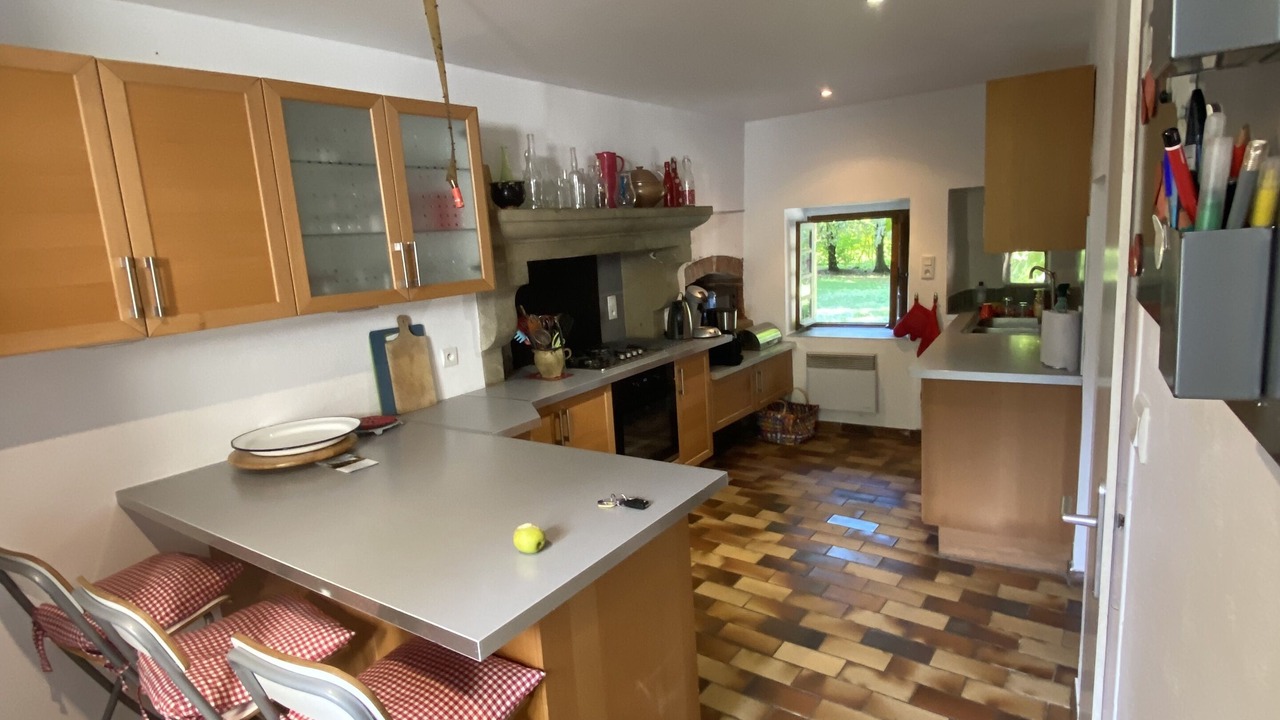 Photo of Kitchen in Saint-Joseph-de-Riviere