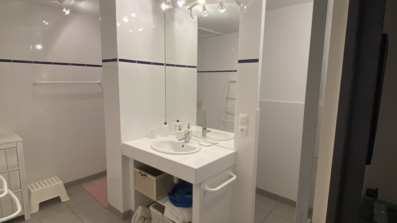 Photo of Bathroom in Saint-Joseph-de-Riviere
