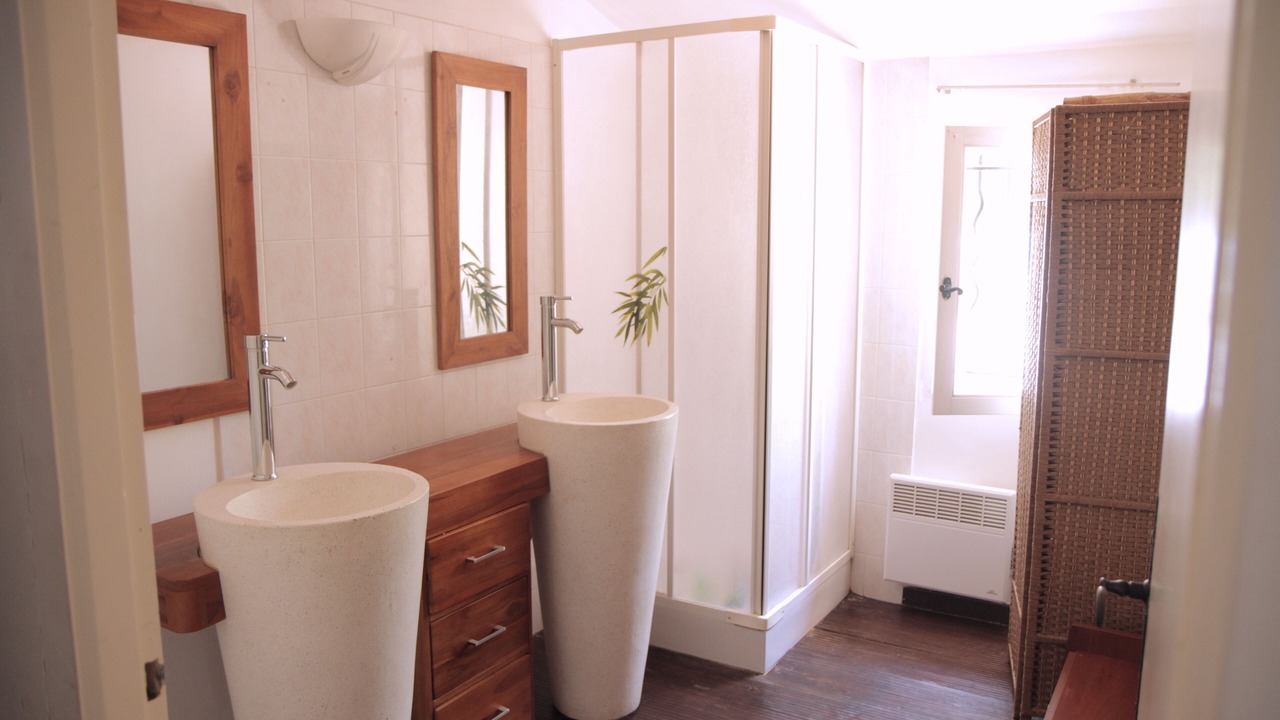 Photo of Bathroom in Lorgues