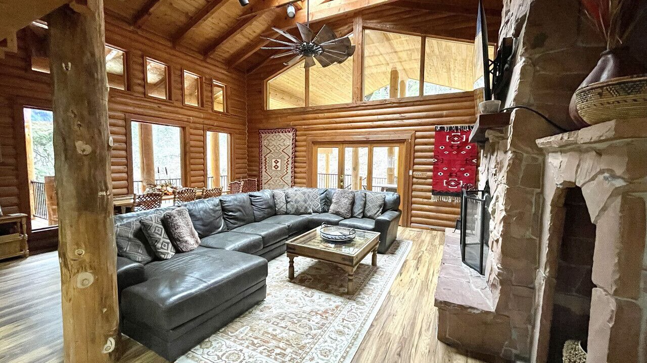 Photo of Bedroom in Sundance