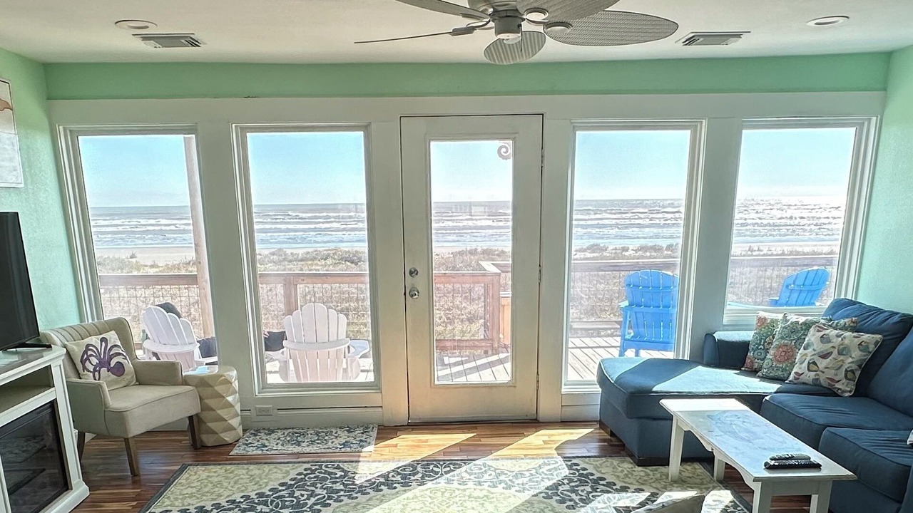 Photo of Livingroom in Galveston