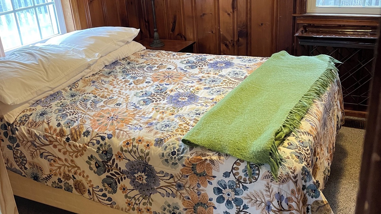 Photo of Bedroom in Newbury