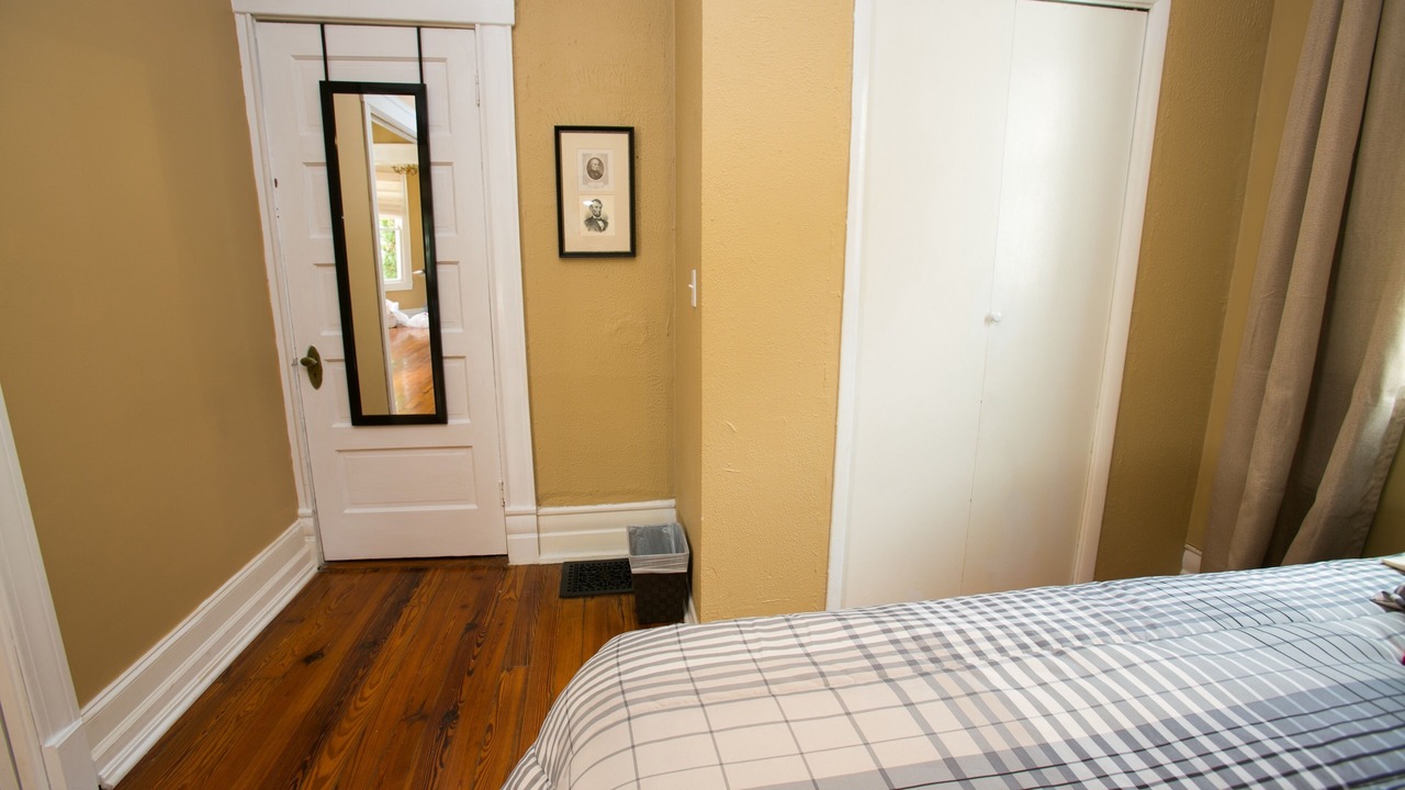 Photo of Bedroom in Deer Park