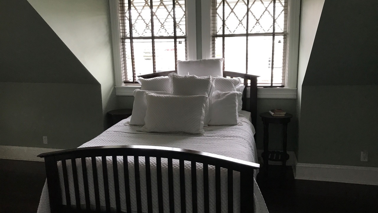 Photo of Others in Wall