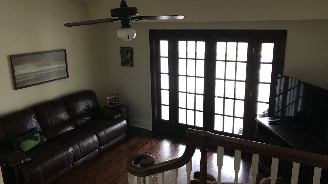 Photo of Bedroom in Wall