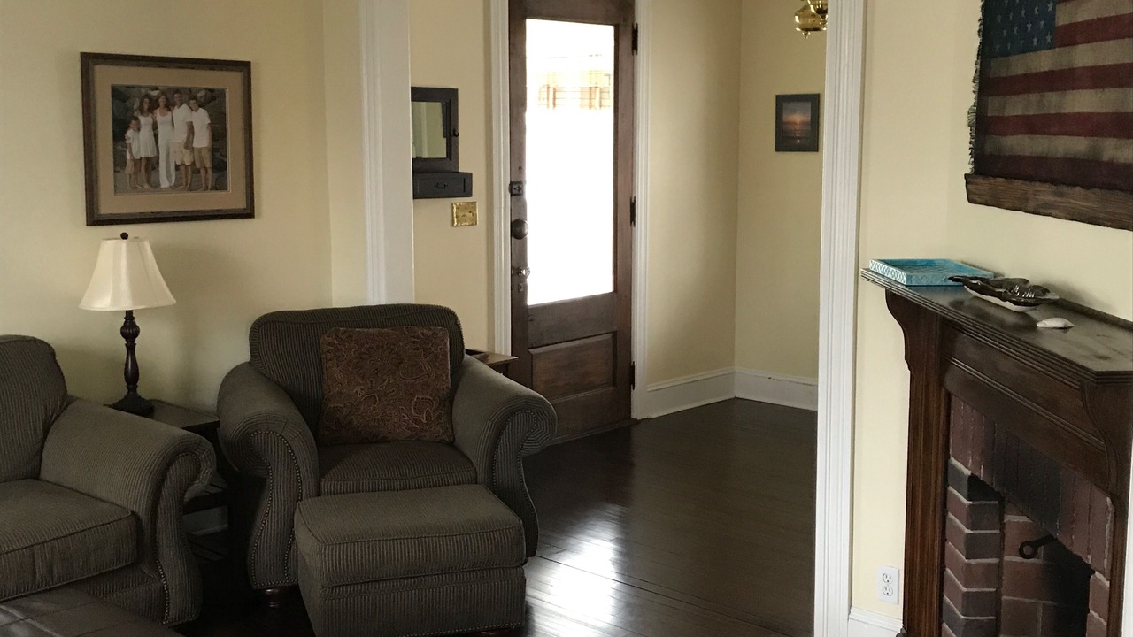 Photo of Bedroom in Wall