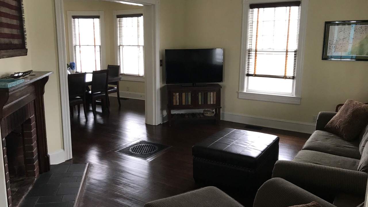Photo of Livingroom in Wall
