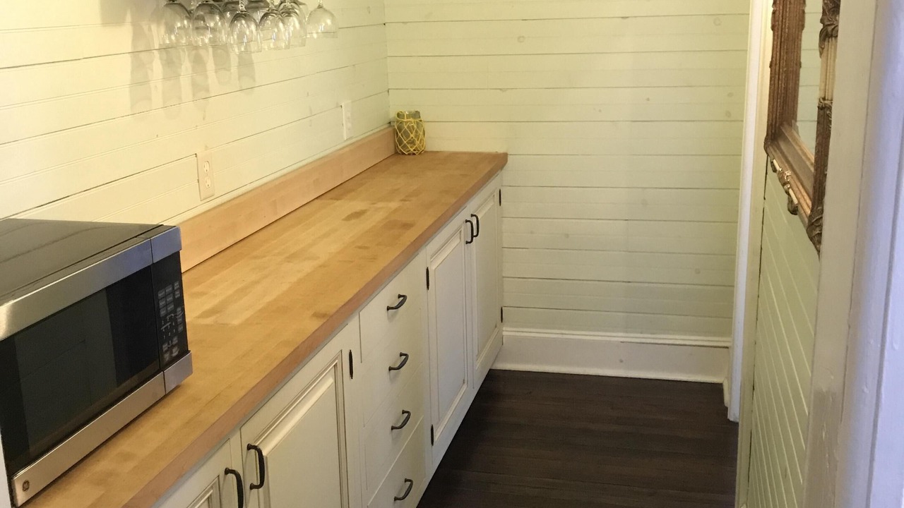 Photo of Others in Wall