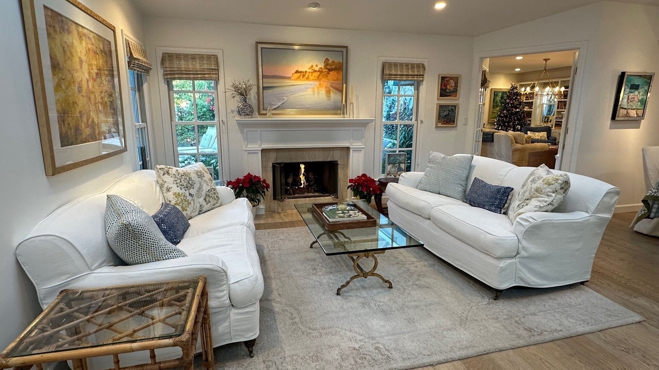 Photo of Livingroom in South Arroyo