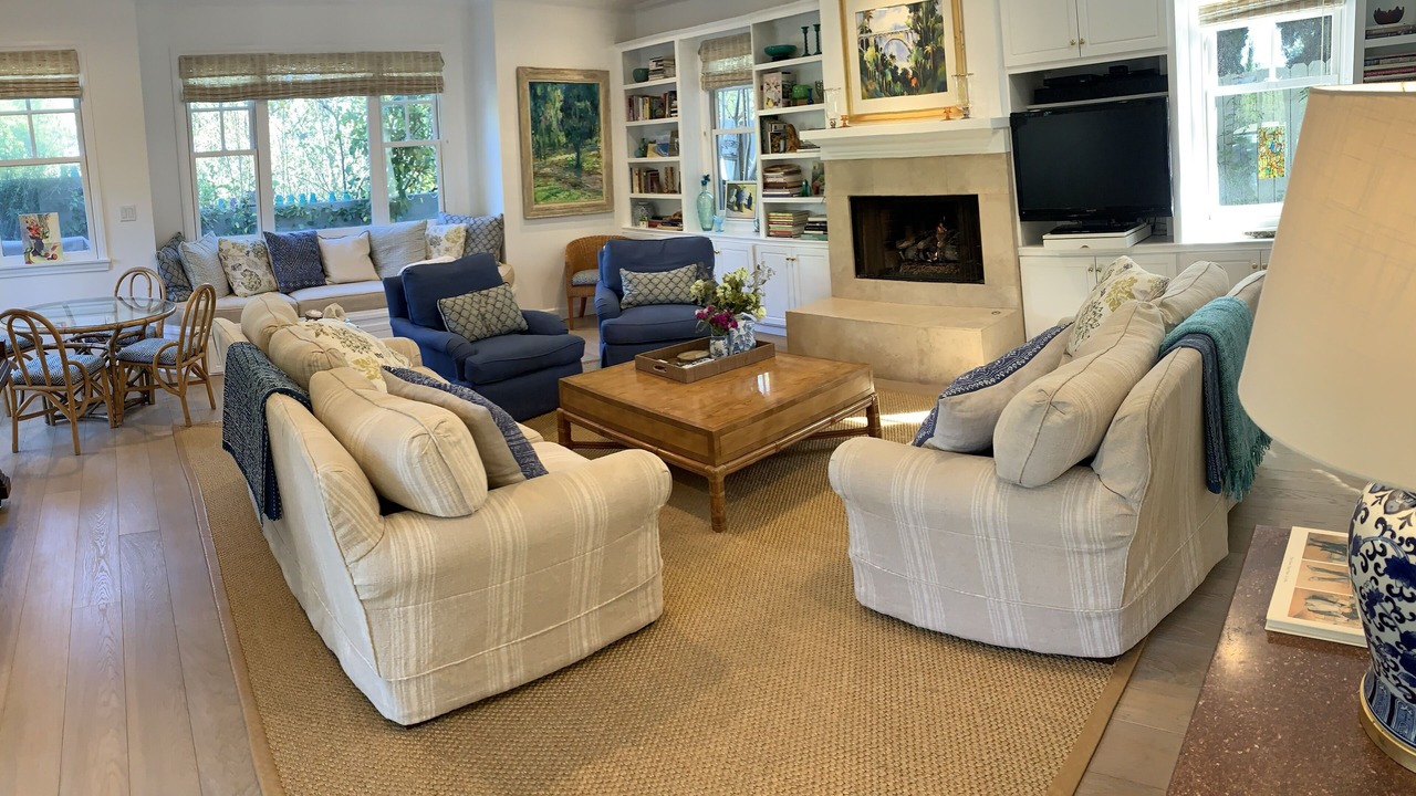 Photo of Livingroom in South Arroyo
