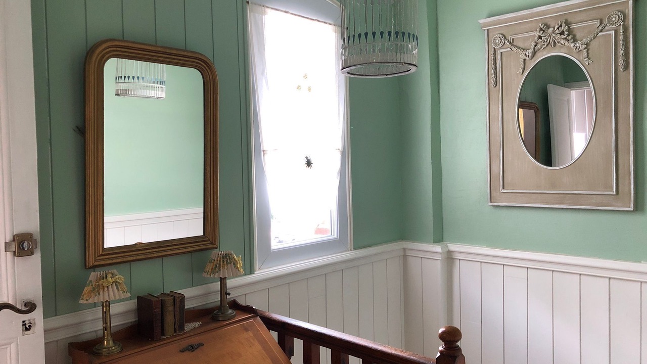 Photo of Others in Ault