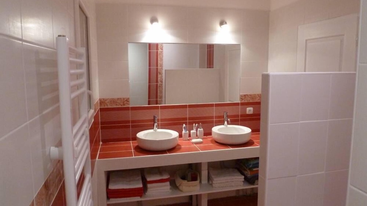 Photo of Bathroom in Orpierre