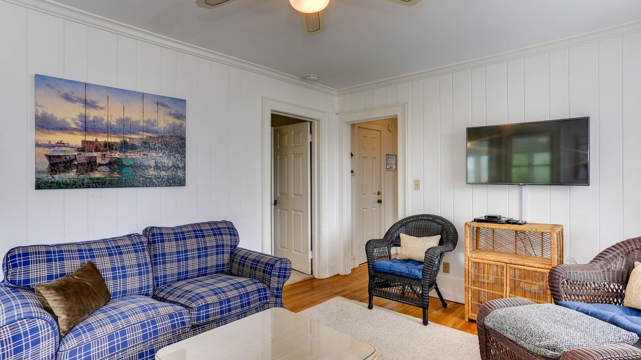 Photo of Bedroom in Northeast Virginia Beach