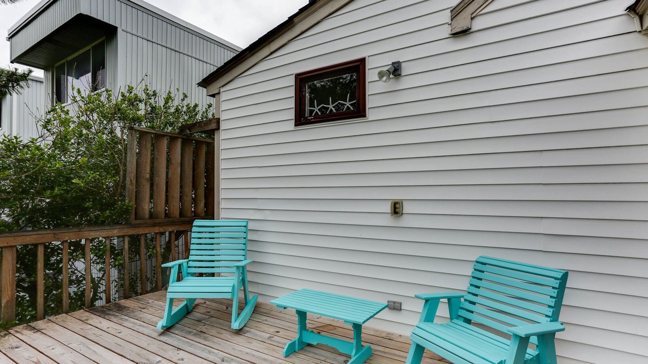 Photo of Patio Balcony in Northeast Virginia Beach