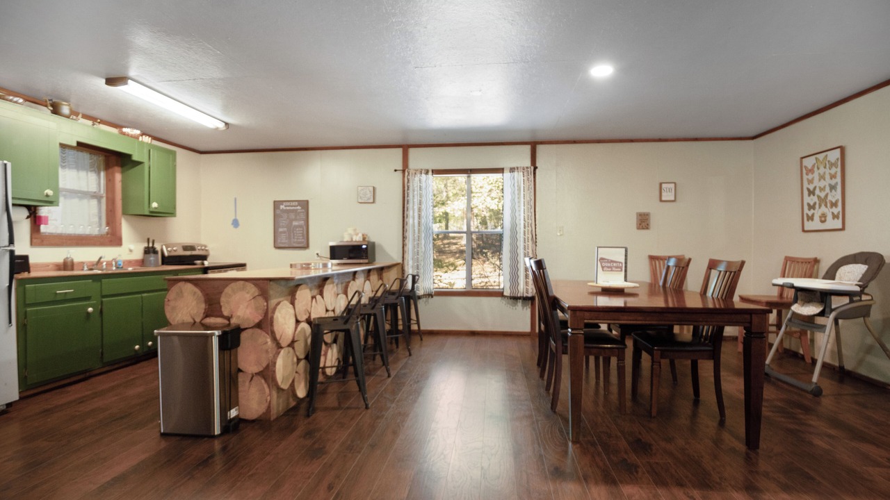Photo of Others in Pencil Bluff