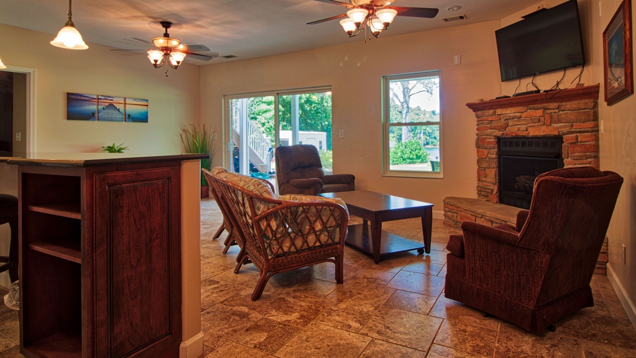 Photo of Livingroom in Seneca