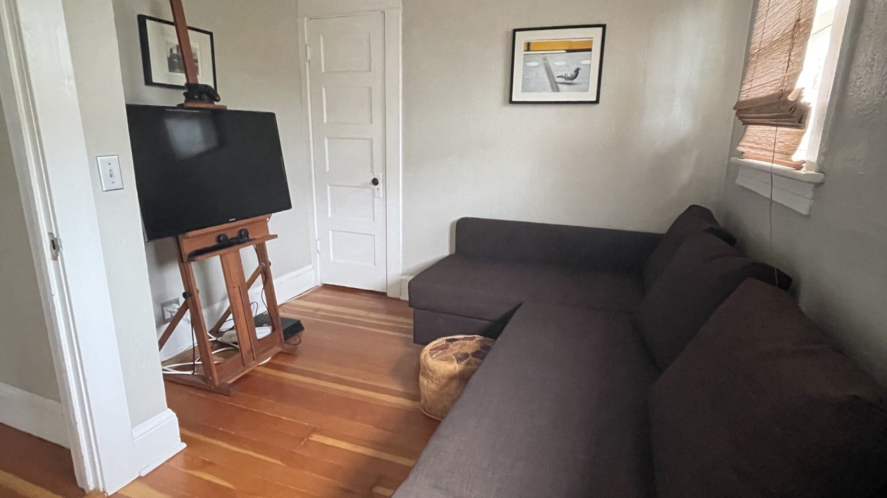 Photo of Livingroom in Sunnyside