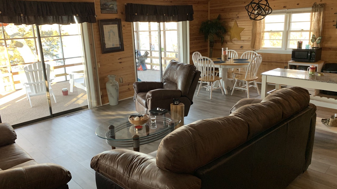 Photo of Livingroom in Pittsburg