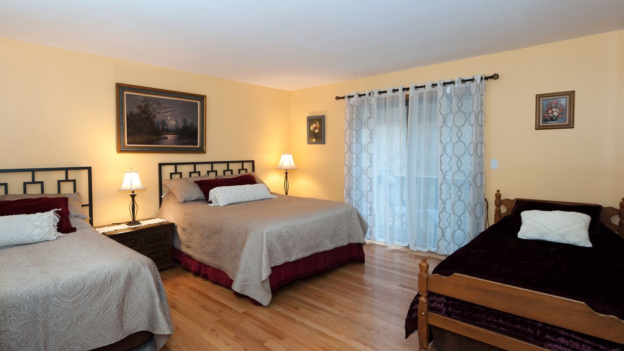 Photo of Bedroom in Jewett Center