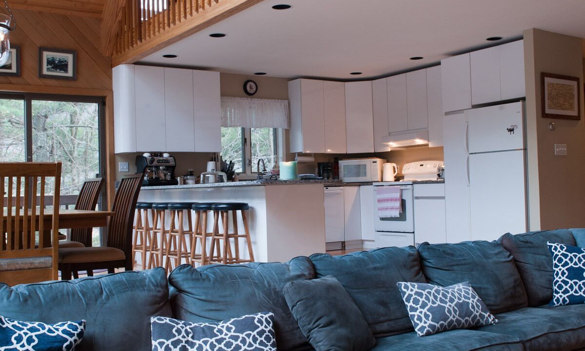 Photo of Livingroom in Jewett Center