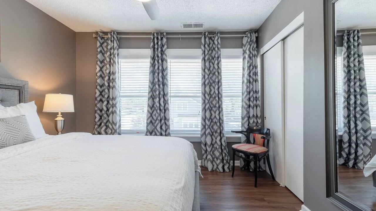 Photo of Bedroom in Rosedale