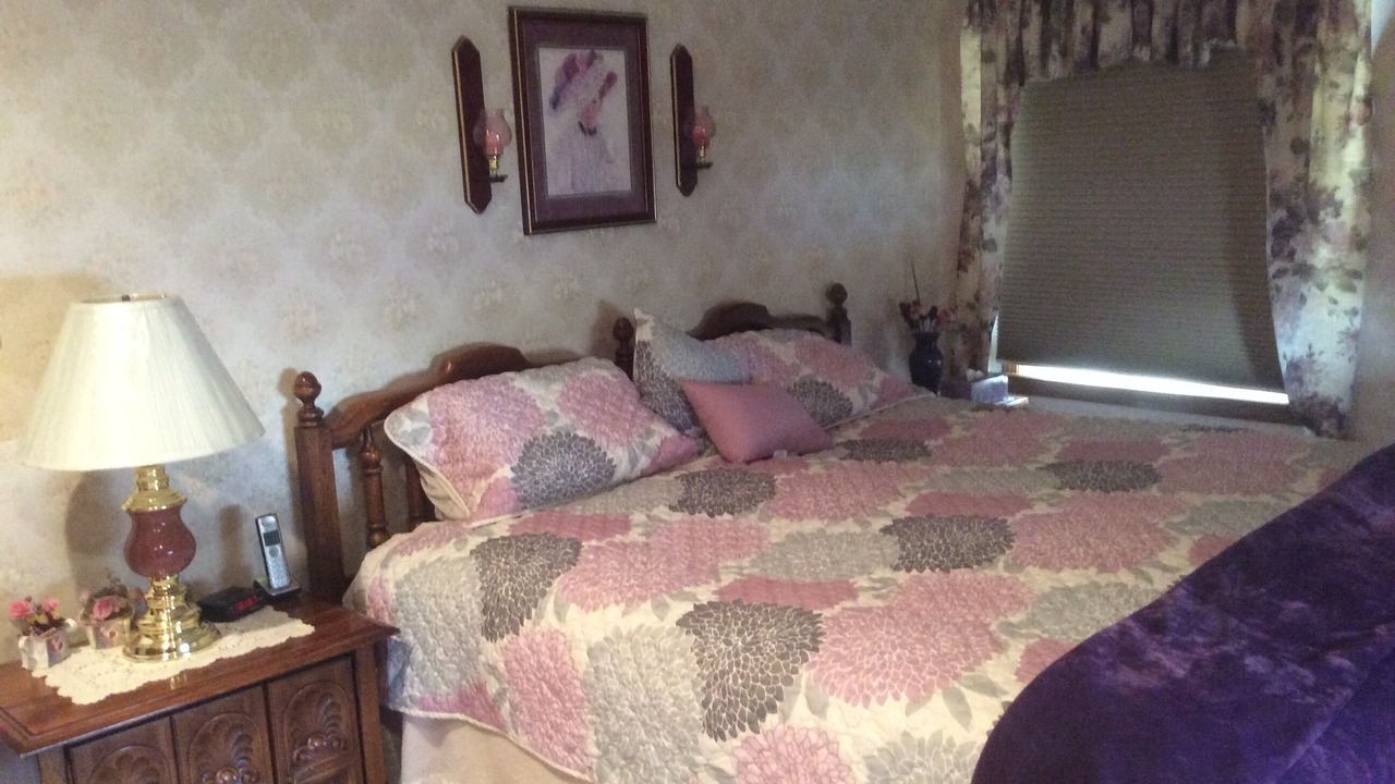 Photo of Bedroom in Lee's Summit