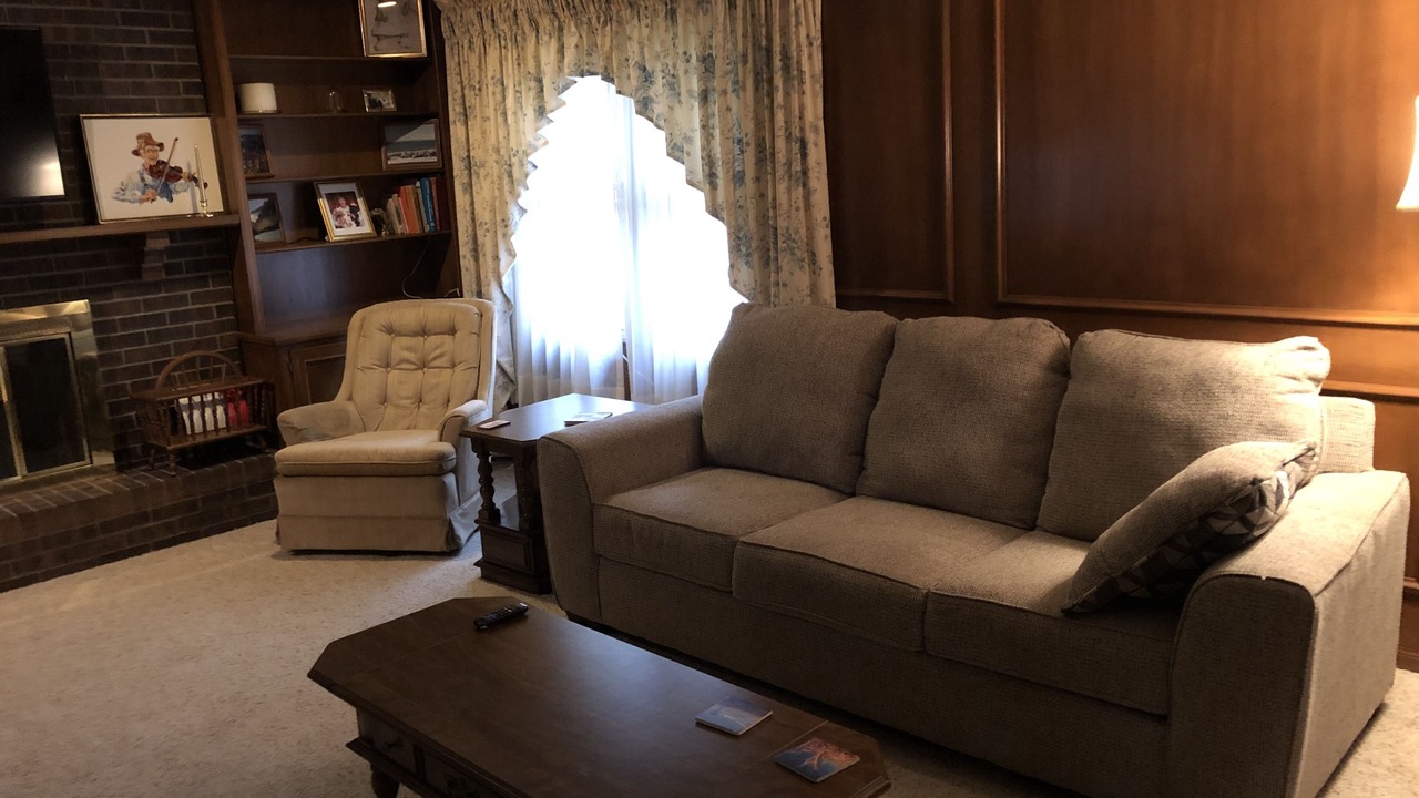 Photo of Livingroom in Lee's Summit