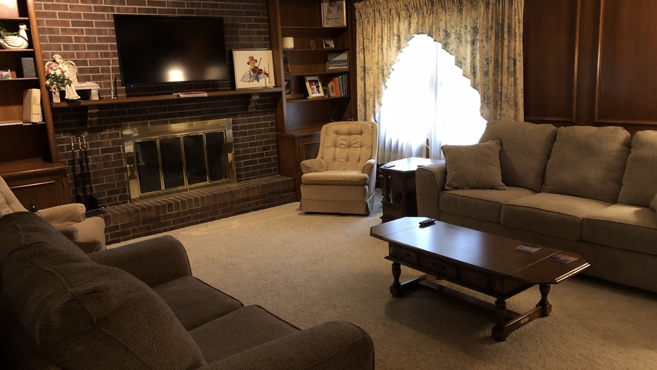 Photo of Livingroom in Lee's Summit