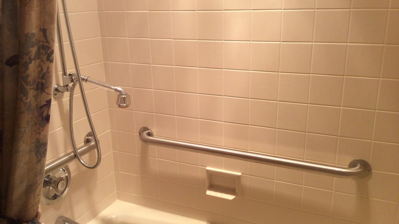 Photo of Bathroom in Lee's Summit