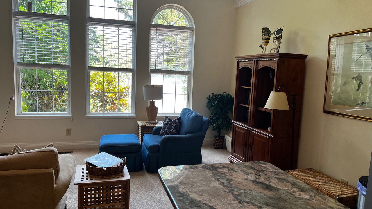 Photo of Livingroom in Gilbert