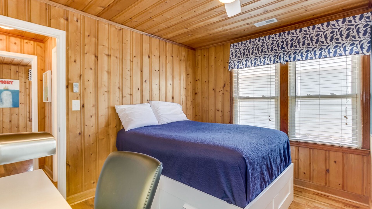 Photo of Bedroom in Holden Beach