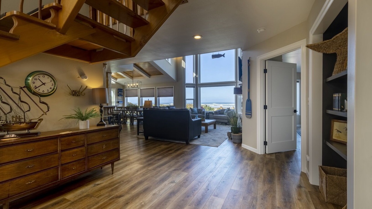 Photo of Bedroom in Waldport