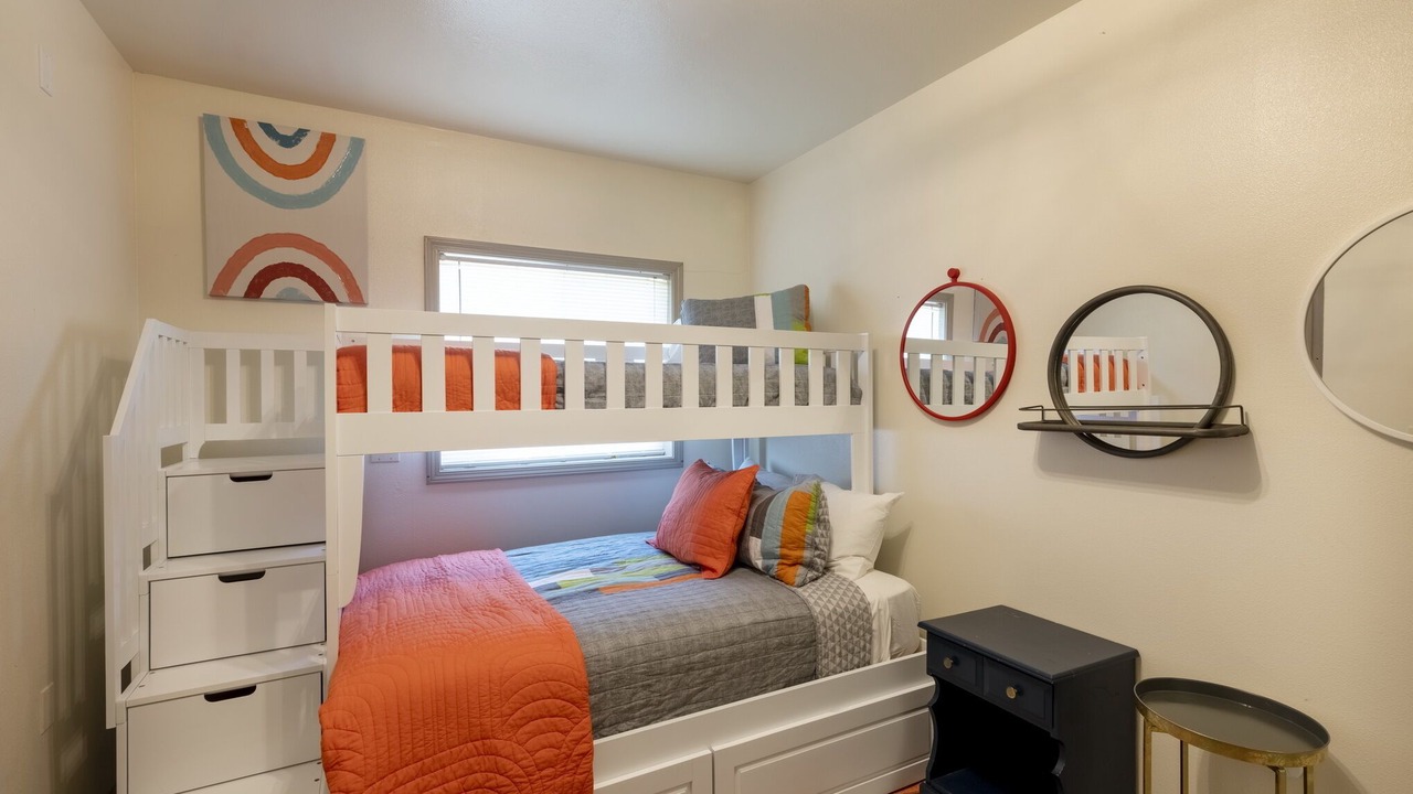 Photo of Bedroom in Waldport