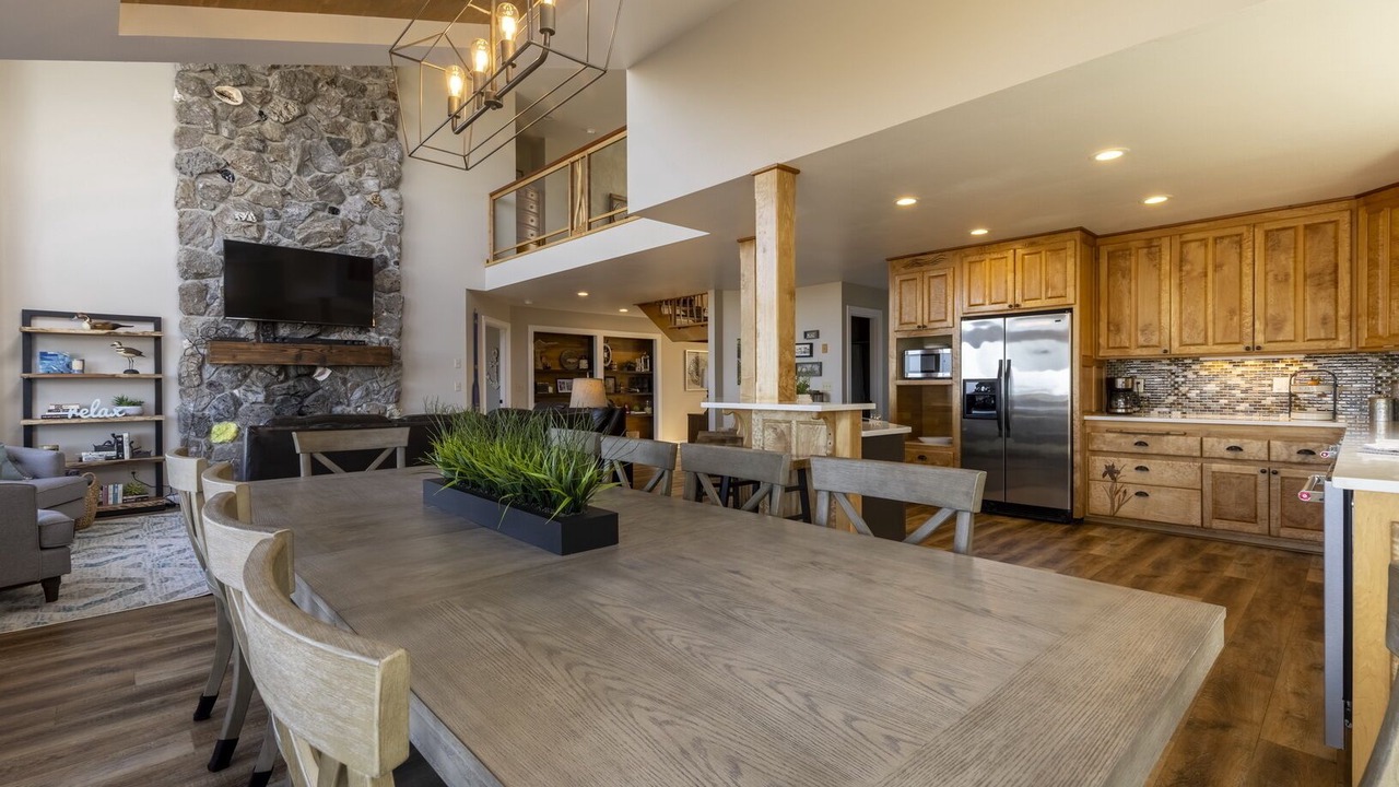 Photo of Bedroom in Waldport