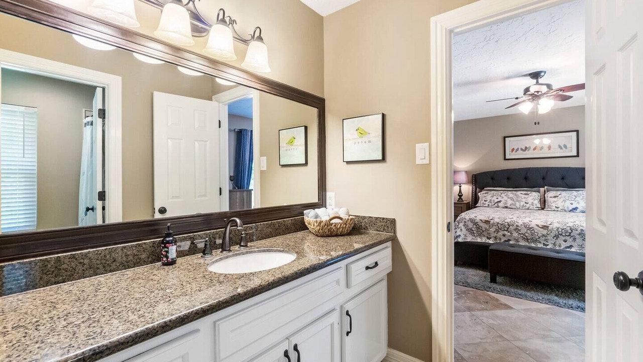 Photo of Bathroom in Grogan's Mill