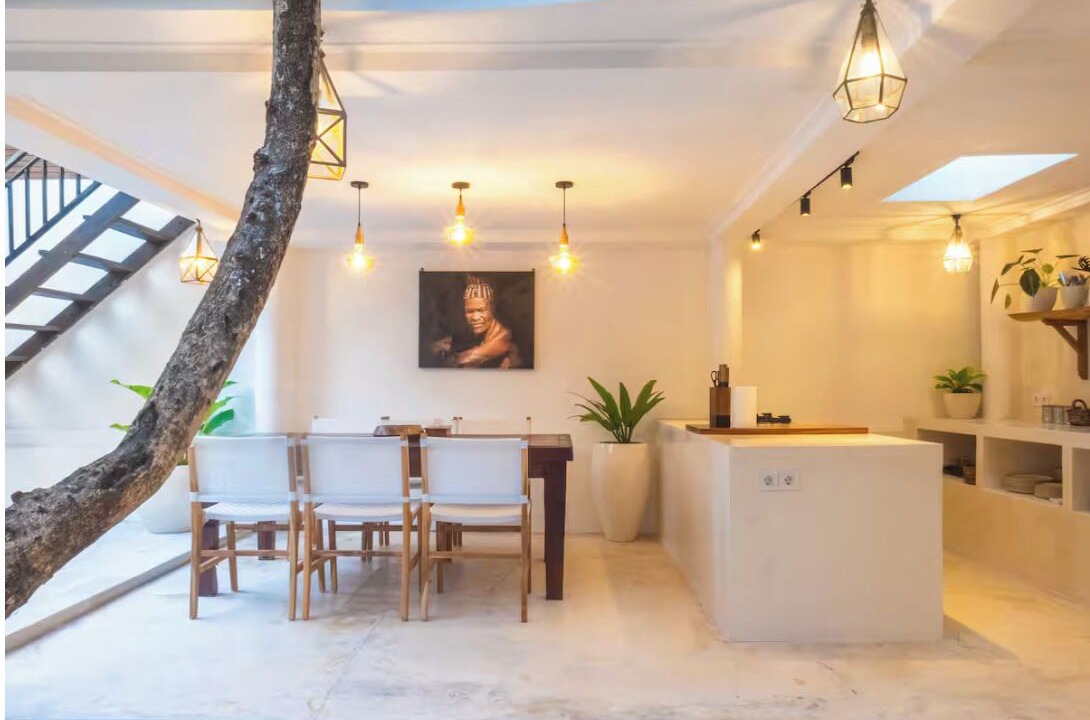 Photo of Others in Laksmana