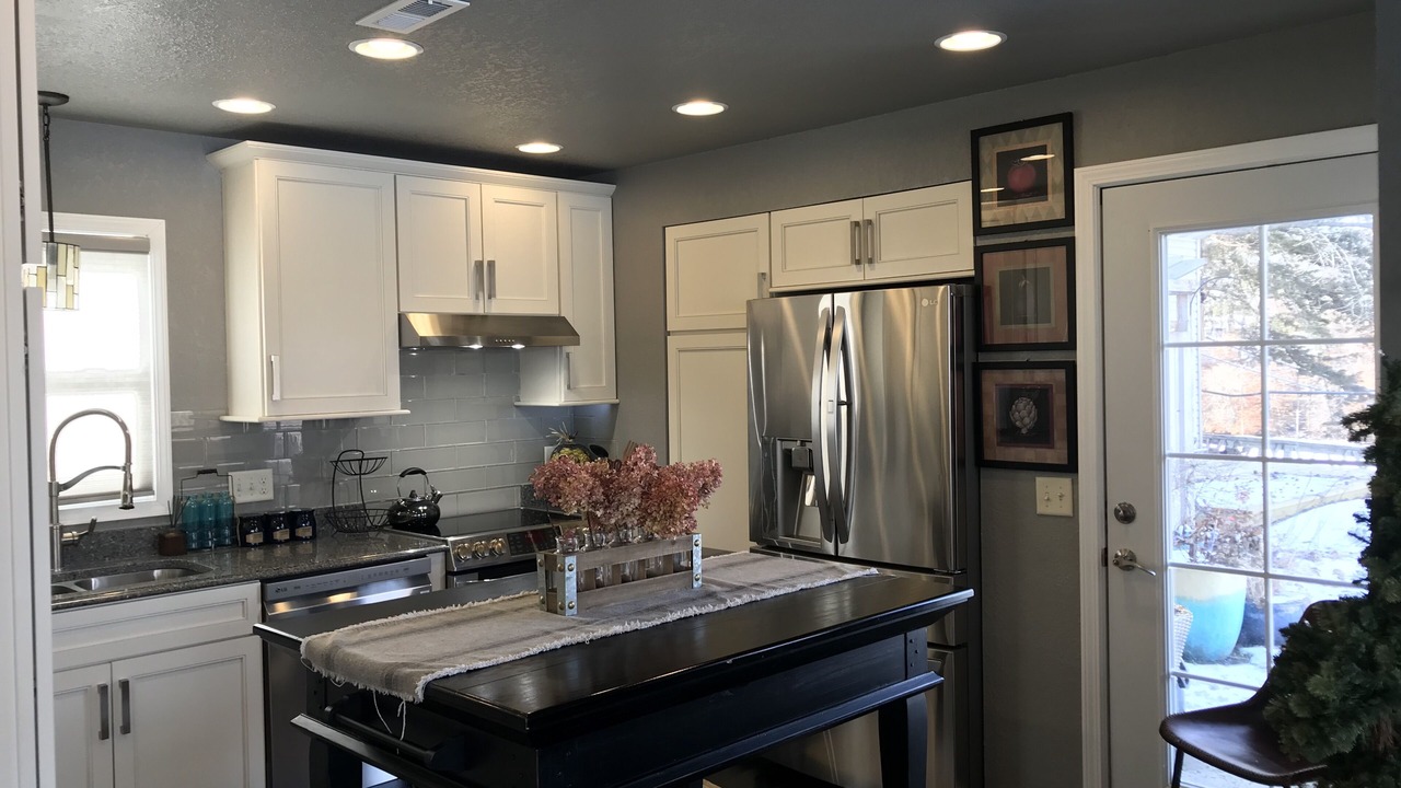 Photo of Kitchen in Iowa Falls