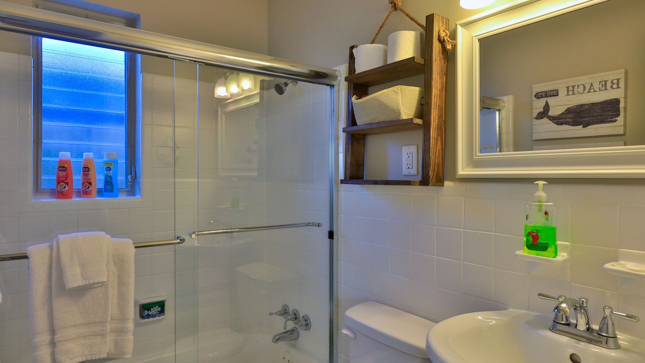 Photo of Bathroom in Roberta Heights