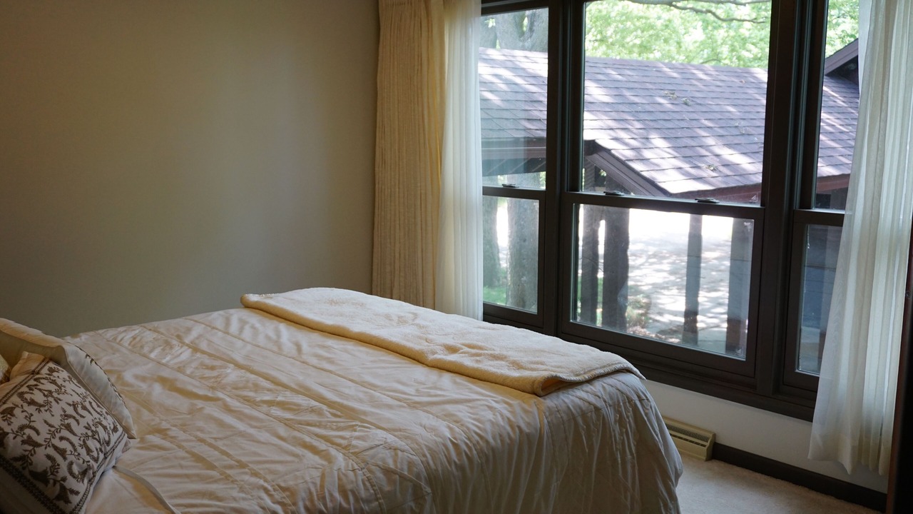 Photo of Bedroom in Harrison County