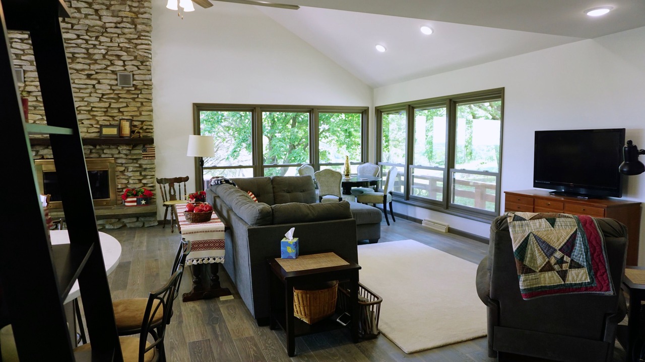 Photo of Livingroom in Harrison County