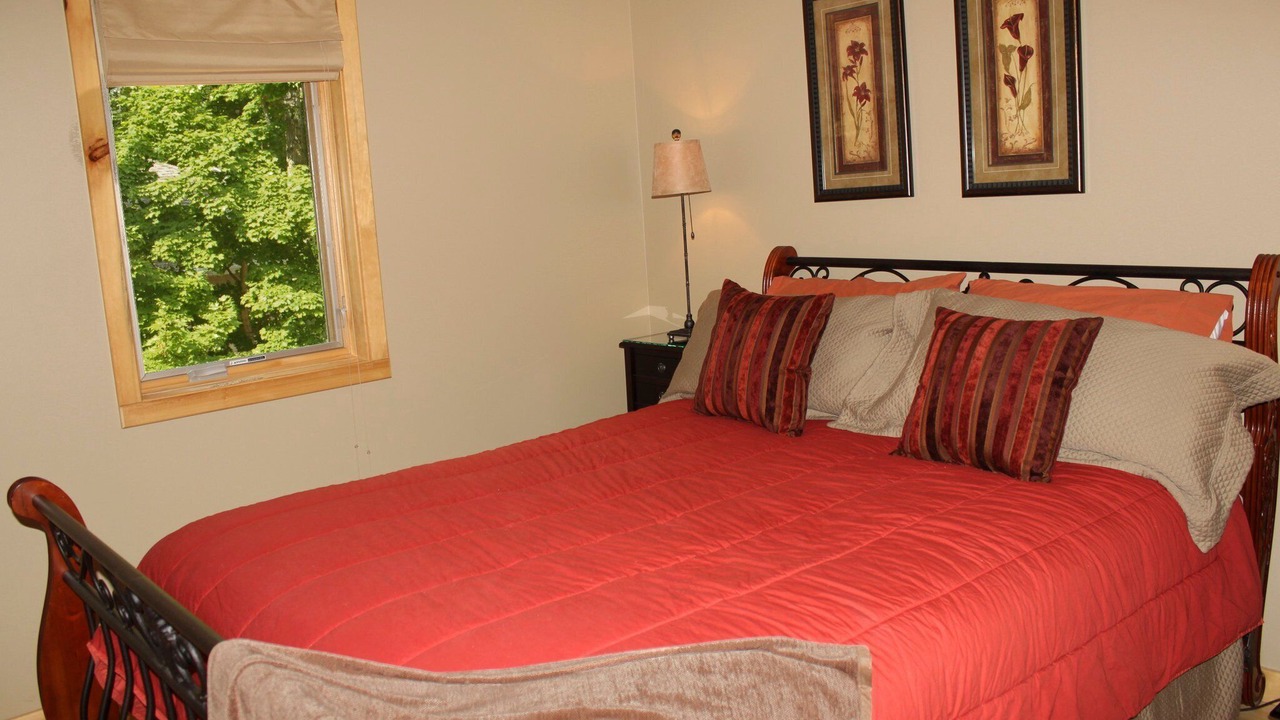 Photo of Bedroom in Egg Harbor