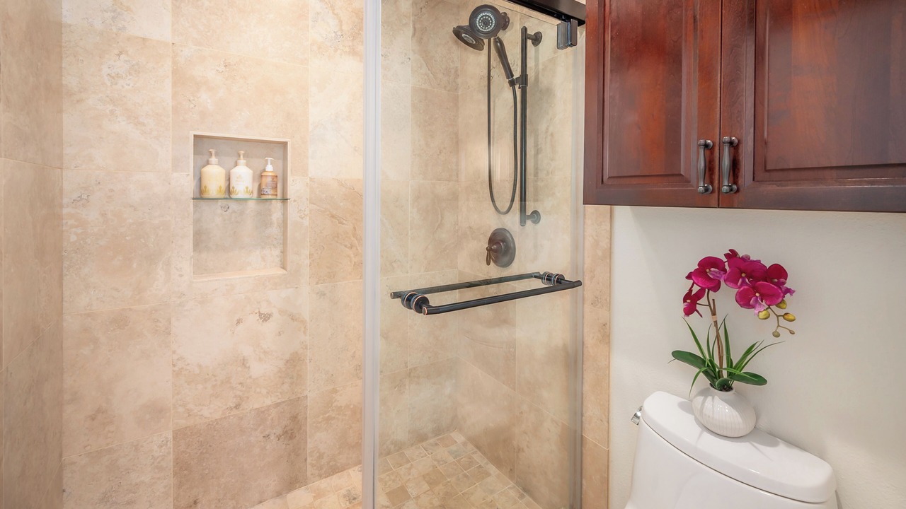 Photo of Bathroom in Princeville