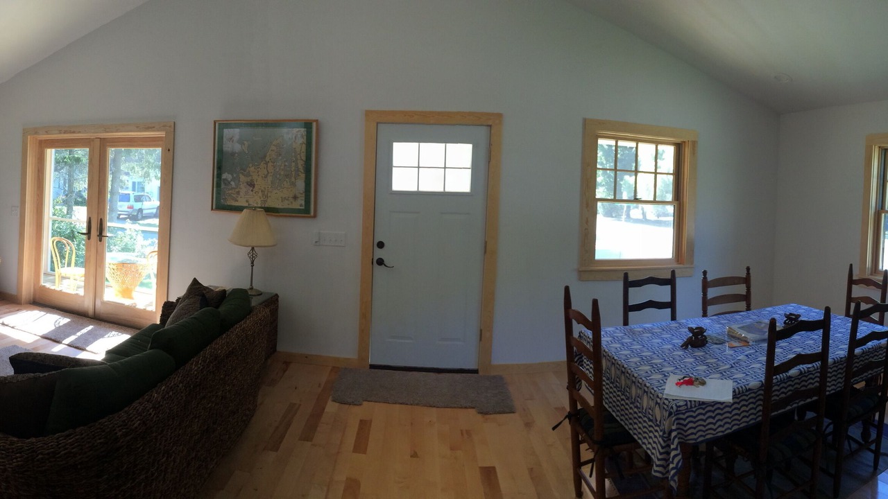Photo of Livingroom in Leland