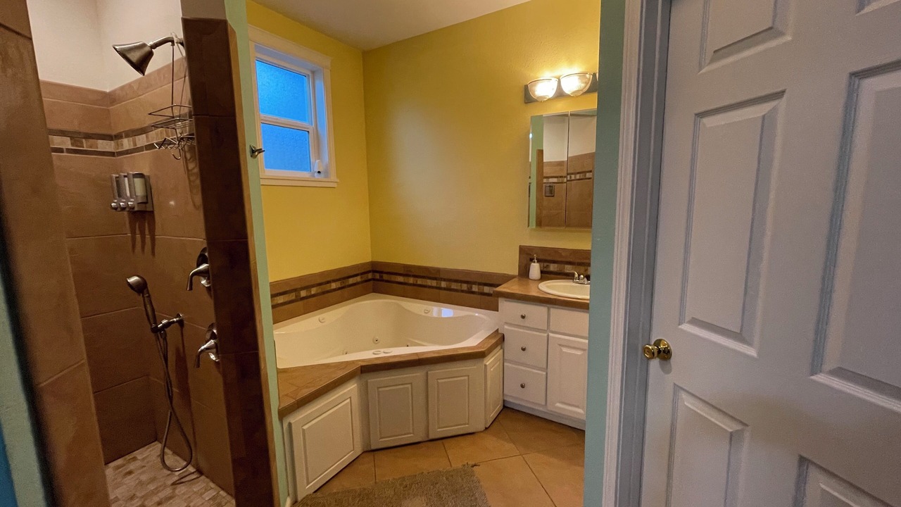 Photo of Bathroom in La Pine