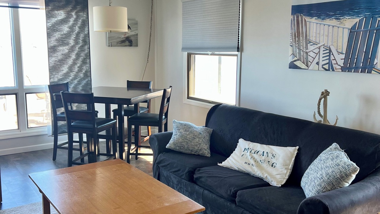 Photo of Livingroom in Scott County