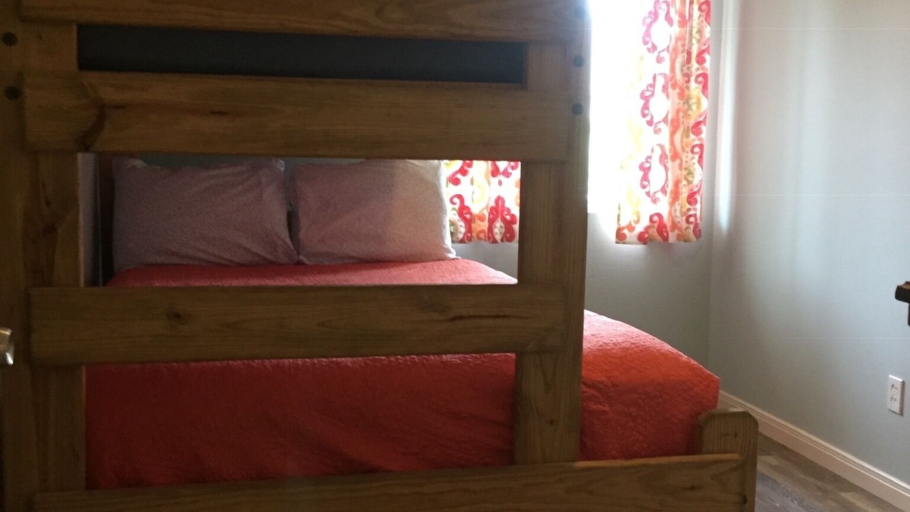 Photo of Bedroom in Jamaica Beach