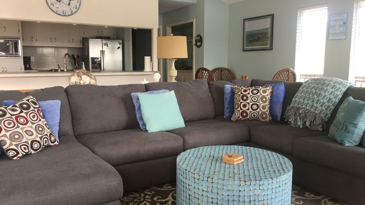 Photo of Livingroom in Jamaica Beach