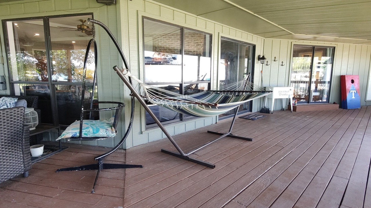 Photo of Patio Balcony in Mabank